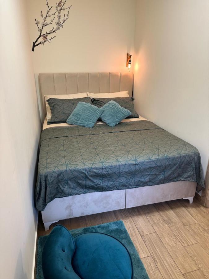 Apartment Aki Kotor Eksteriør bilde