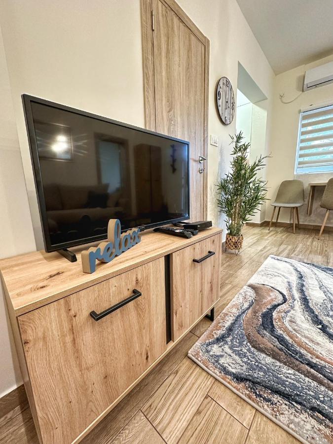Apartment Aki Kotor Eksteriør bilde